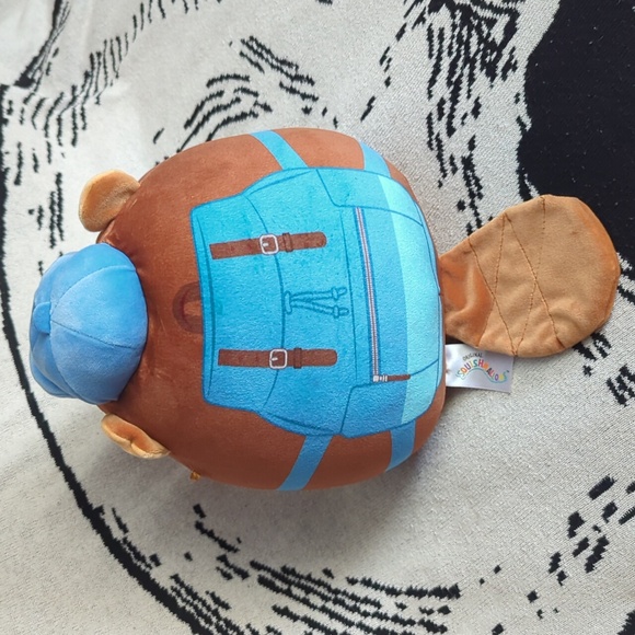Squishmallows Chip the Beaver Back to School Edition 8" - Picture 4 of 8